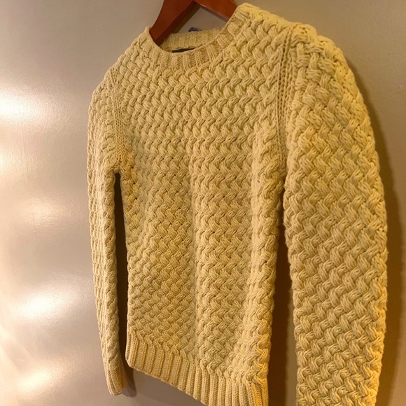 Express Women’s Bulky-Knit Yellow Sweater - Size S - Picture 1 of 9